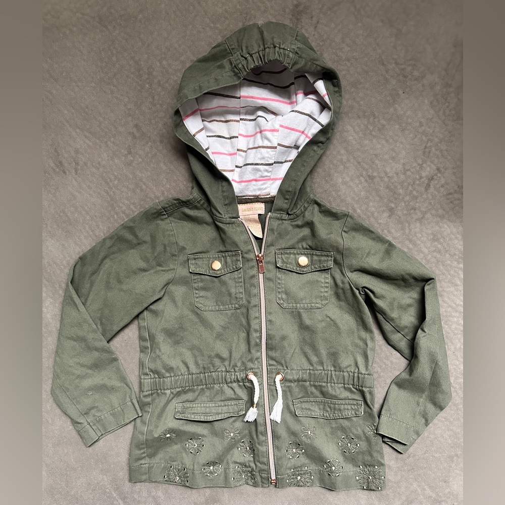 EUC- Gwens Closet Kid Jacket with embroidery- Green size 5T